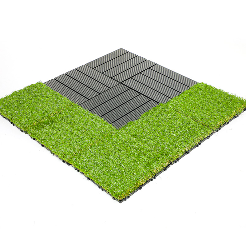 Realistické zámkové dlaždice z umělé trávy pro zahradu